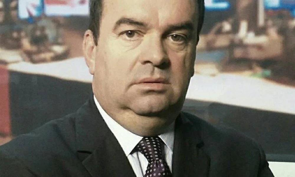 Δ. Απόκης: Η Δύση ακυρώνει ιστορία & σύμβολα, ενώ το Ισλάμ επιβάλλεται - Ηχητικό